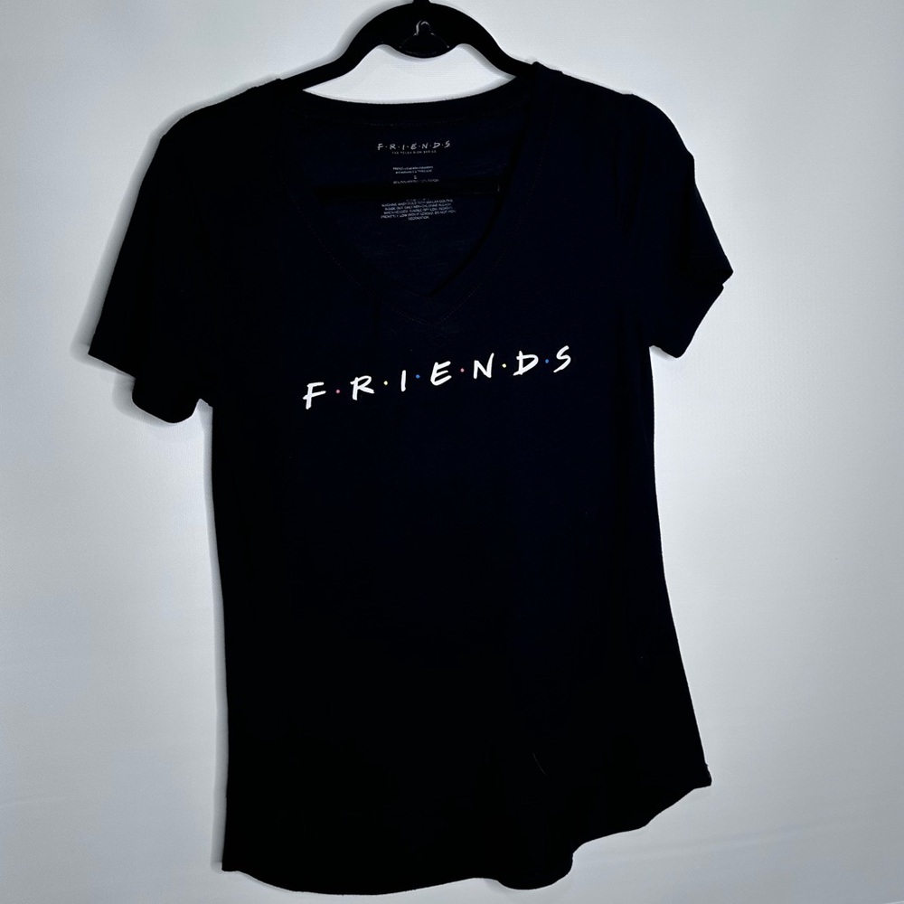 FRIENDS: Black Graphic Short Sleeve T-Shirt. Small